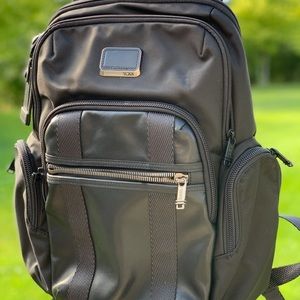 tumi nathan expandable backpack